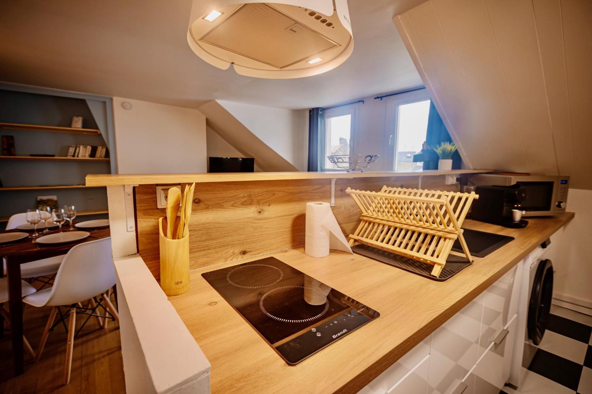 Appartement A Babord - 400m, 4 Personnes, *